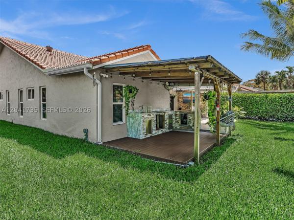 Ramblewood Villas, 1851 Riverwood Ln, Coral Springs, Florida 33071, image 2
