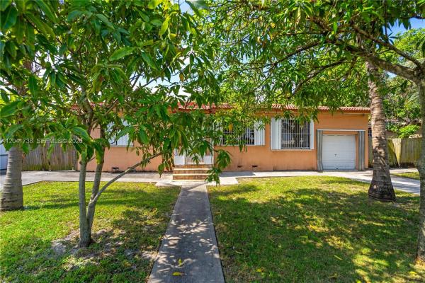 576 NW 147th St, Unincorporated Dade County, Florida 33168, image 1
