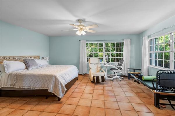 Keystone Point, 1875 Alamanda Dr, North Miami, Florida 33181, image 2