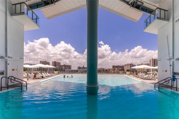 Jade Ocean, 17121 Collins Ave #1406, Sunny Isles Beach, Florida 33160, image 2