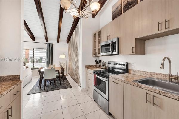 Hollywood South Side, 1704 Rodman St #1-3, Hollywood, Florida 33020, image 2