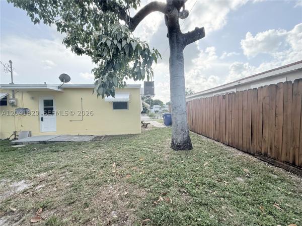 Boulevard Heights, 1311 N 69th Ave, Hollywood, Florida 33024, image 3