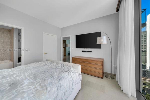 Rise Brickell City Centre, 88 SW 7th St #1212, Miami, Florida 33130, image 1