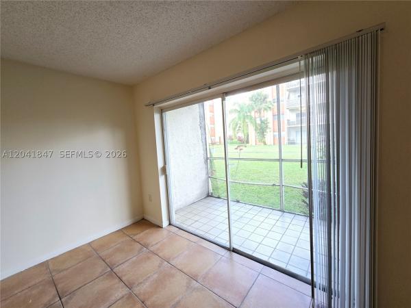 Royal Point, 3600 NW 21st St #103, Lauderdale Lakes, Florida 33311, image 1