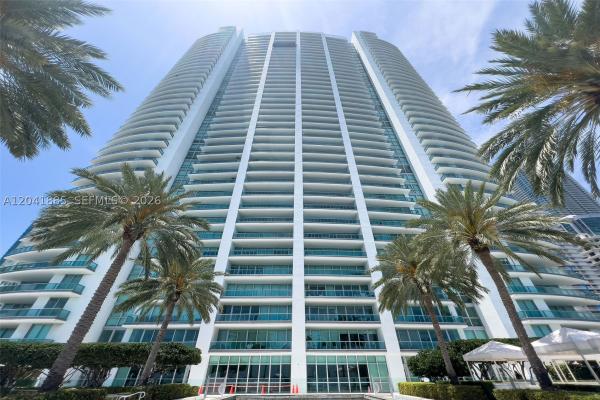 Jade Residences At Brickell Bay, 1331 Brickell Bay Dr #2909, Miami, Florida 33131, image 2