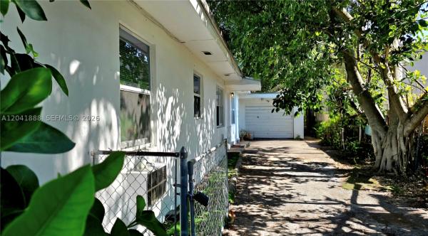 Wyndwood Park, 241 NW 32nd St, Miami, Florida 33127, image 1