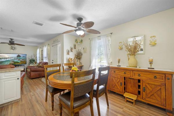 Golden Heights, 906 SW 8th Ave, Hallandale Beach, Florida 33009, image 2
