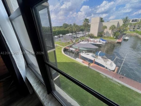 Boca Bayou, 17 Royal Palm Way #3020, Boca Raton, Florida 33432, image 2