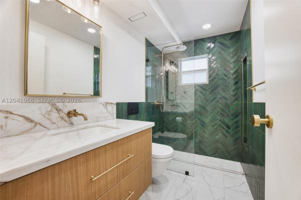 Waters Edge Of Coral Gables, 100 Edgewater Dr #142, Coral Gables, Florida 33133, image 2
