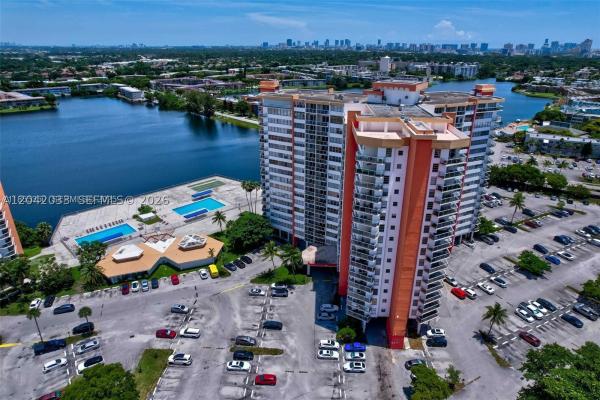 1351 NE Miami Gardens Dr #222E, Unincorporated Dade County, Florida 33179, image 1