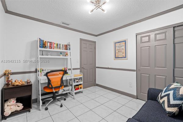 15031 SW 154th Ter, Unincorporated Dade County, Florida 33187, image 3
