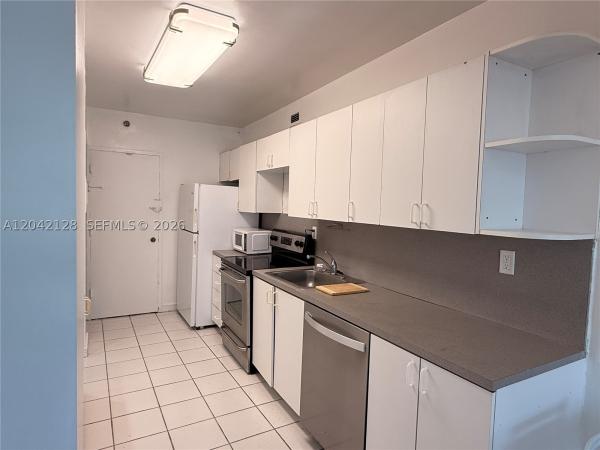 The Decoplage, 100 Lincoln Rd #1025, Miami Beach, Florida 33139, image 2