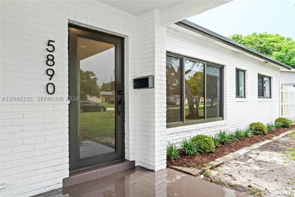 Sunrise Golf Village, 5890 NW 15th St, Sunrise, Florida 33313, image 2