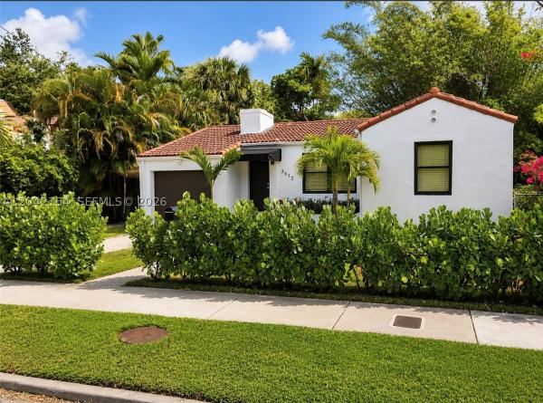 East Shenandoah, 3612 SW 1st Ave, Miami, Florida 33145, image 2