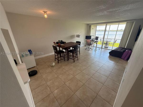 1300 NE 191st St #A106, Unincorporated Dade County, Florida 33179, image 3
