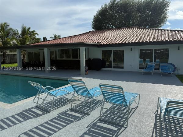 13461 SW 98th Pl, Unincorporated Dade County, Florida 33176, image 2