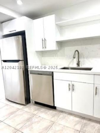 Winston Towers 600, 210 174th St #2406, Sunny Isles Beach, Florida 33160, image 2