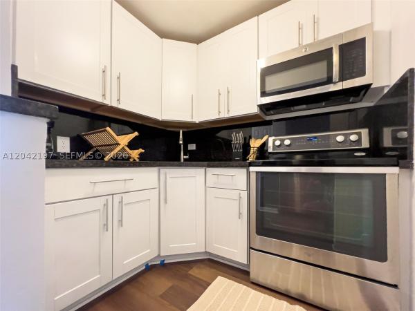 Bayshore Yacht & Tennis Club, 7904 West Dr #812, North Bay Village, Florida 33141, image 3
