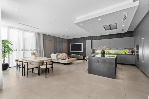 The Mansions At Doral, 6814 NW 104th Ct, Doral, Florida 33178, image 3