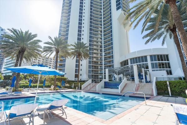 Ocean One, 19333 Collins Ave #703, Sunny Isles Beach, Florida 33160, image 3