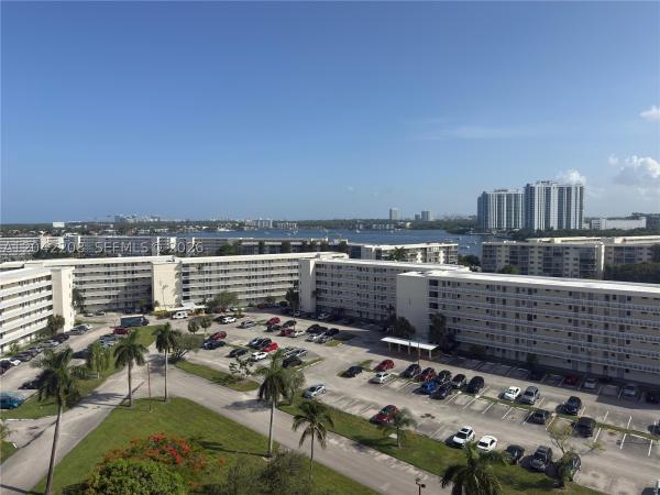 Del Prado, 18021 Biscayne Blvd #1101-2, Aventura, Florida 33160, image 3