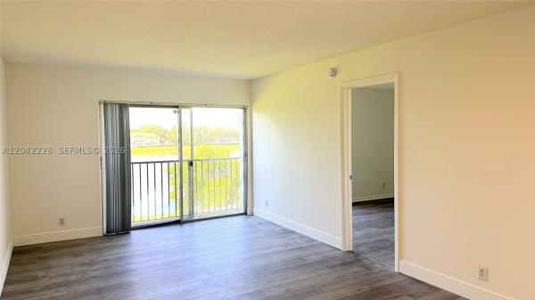 Lakeshore At University Park, 8560 N Sherman Cir #302, Miramar, Florida 33025, image 2