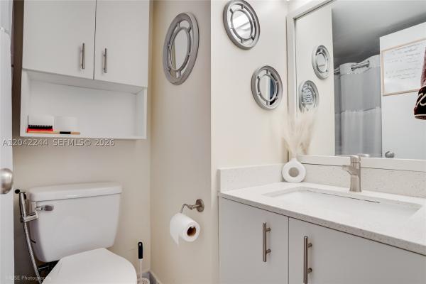 Riviera At Bonaventure, 221 Riviera Cir, Weston, Florida 33326, image 1