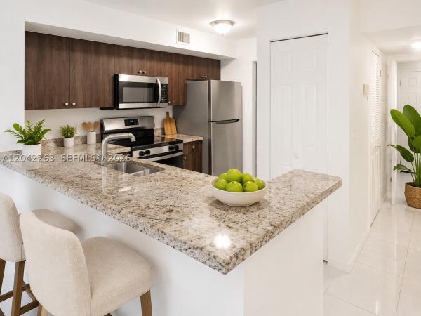 Devonaire At Pembroke Pines, 11177 SW 8th St #208, Pembroke Pines, Florida 33025, image 3