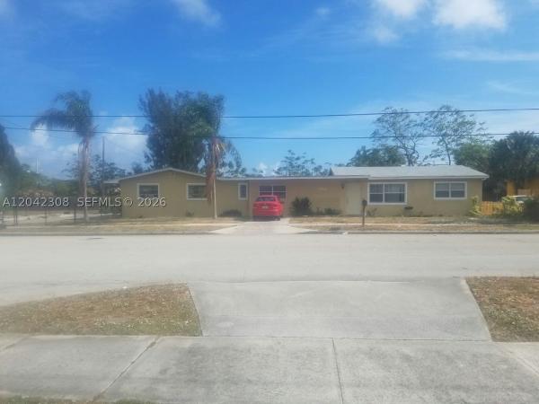 Northmore, 4214 Greenwood Ave, West Palm Beach, Florida 33407, image 1