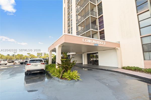 Coronado Tower 2, 20301 W Country Club Dr #2122, Aventura, Florida 33180, image 2