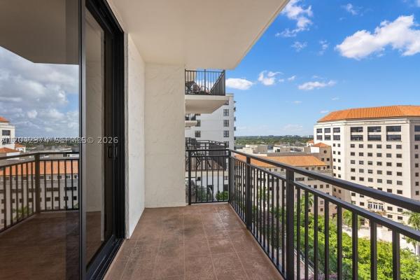 Puerta De Palmas, 888 S Douglas Rd #1405, Coral Gables, Florida 33134, image 3
