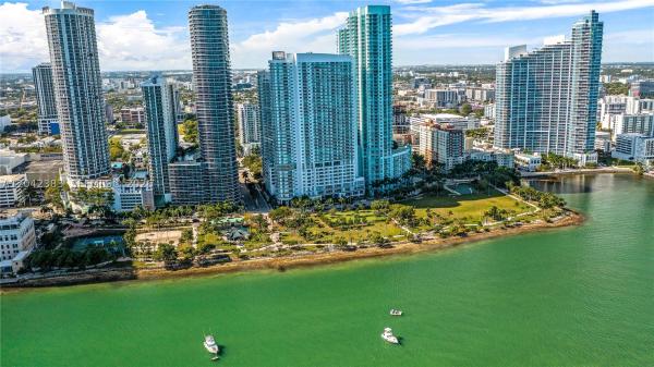 Opera Tower, 1750 N Bayshore Dr #5212, Miami, Florida 33132, image 1
