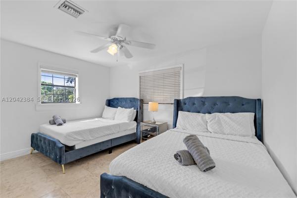 Hollywood Hills, 3338 Taft St, Hollywood, Florida 33021, image 3