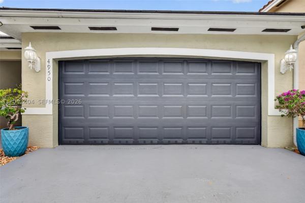 Gardens At Huntington, 4950 SW 152nd Ave, Miramar, Florida 33027, image 2