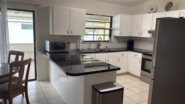 10920 SW 143rd Ct, Unincorporated Dade County, Florida 33186, image 3