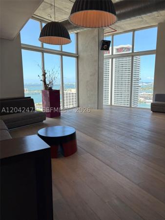Centro, 151 SE 1st St #2401, Miami, Florida 33131, image 3