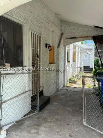 Tamiami Pines, 3322 SW 9th St, Miami, Florida 33135, image 1