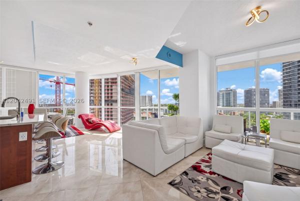 Platinum, 480 NE 30th St #1807, Miami, Florida 33137, image 3