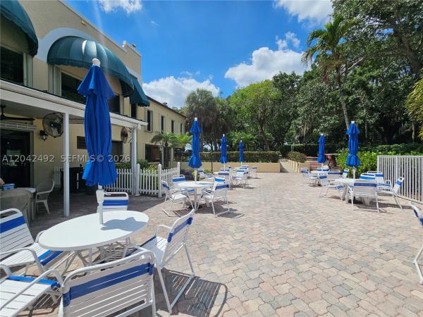 Sabal Palm Of Pine Island Ridge, 9520 Seagrape Dr #106, Davie, Florida 33324, image 1