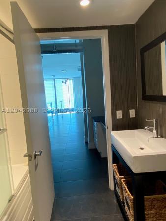 Neo Vertika, 690 SW 1st Ct #3101, Miami, Florida 33130, image 1