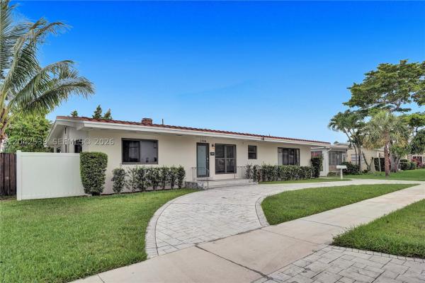 Hollywood South Side, 1704 Rodman St #1-3, Hollywood, Florida 33020, image 1