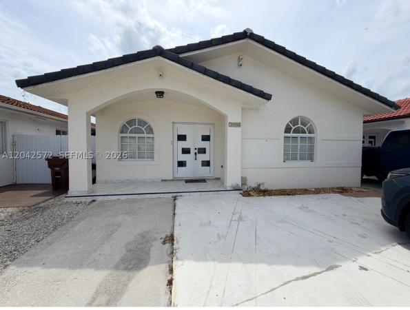 Ponderosa, 7898 W 34th Ct, Hialeah, Florida 33018, image 3