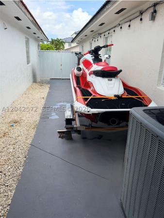 Ponderosa, 7898 W 34th Ct, Hialeah, Florida 33018, image 2