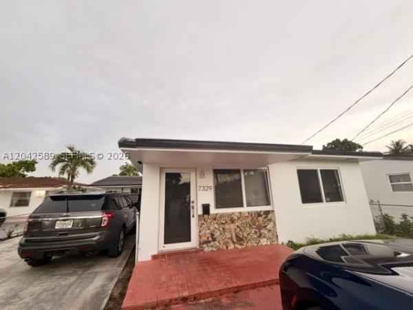 7329 SW 22nd St, Unincorporated Dade County, Florida 33155, image 1