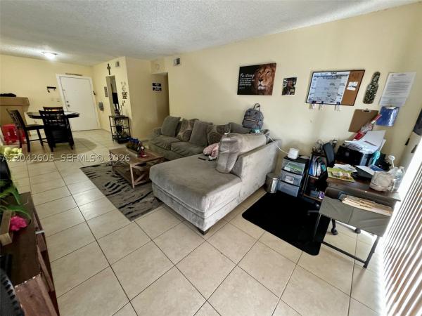 Royal Point, 3600 NW 21st St #301, Lauderdale Lakes, Florida 33311, image 1