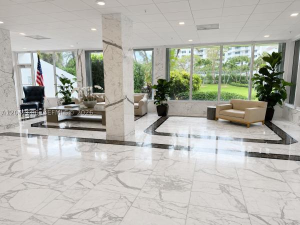 Commodore Club East, 177 Ocean Lane Dr #213, Key Biscayne, Florida 33149, image 2