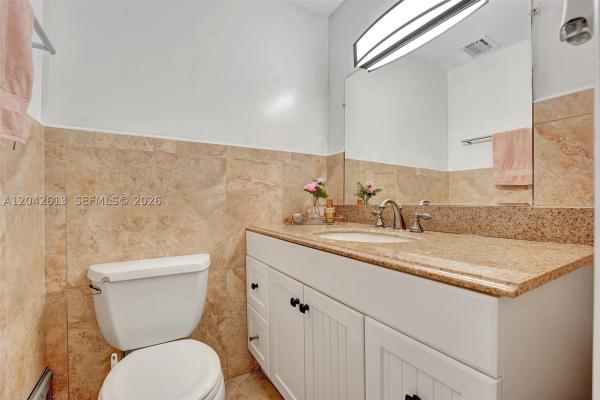 The Hemispheres, 1950 S Ocean Dr #6B, Hallandale Beach, Florida 33009, image 2
