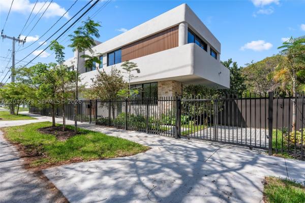 Miami Suburban Acres, 3601 SW 23rd Ter, Miami, Florida 33145, image 2