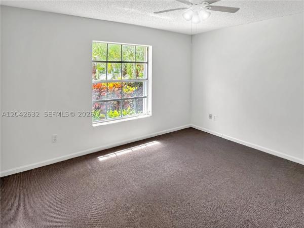 North Gate, 707 SE 22nd Dr, Homestead, Florida 33033, image 2