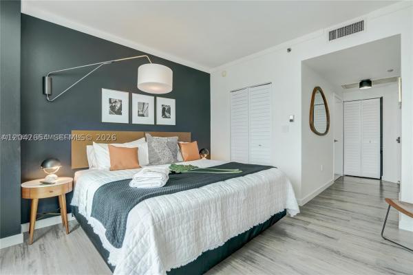 Mutiny Park Hotel Arya, 2889 Mcfarlane Rd #1811, Miami, Florida 33133, image 1